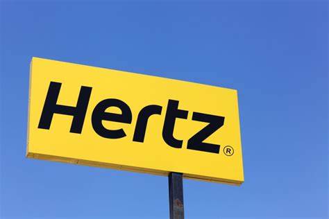 Hertz Global (HTZ) Falls on New $685-Million Debt Issuance