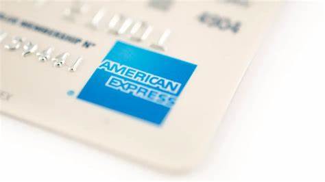 JPMorgan, Amex flash new cards