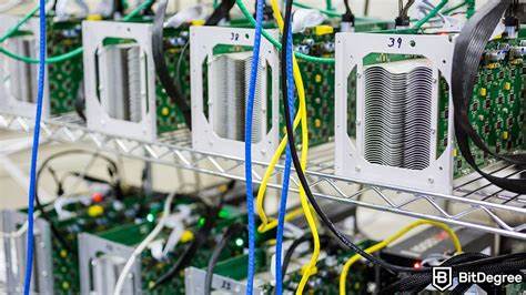 Riot Platforms Explores AI Opportunities While Staying Focused On Bitcoin Mining - Benzinga