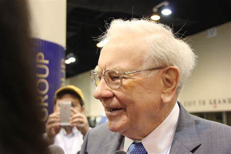 This Warren Buffett Stock Is Crushing the Market in 2025 -- and Wall Street Thinks It Could Soar 70% Higher
