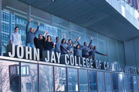 Benefits of LEAP | John Jay College of Criminal Justice