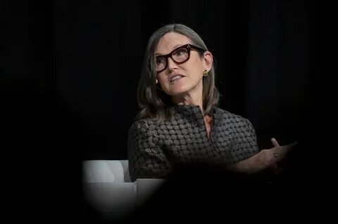 Cathie Wood discloses OpenAI stake, saying it’s ‘at the forefront of a Cambrian explosion in artificial intelligence capability’ - Fortune
