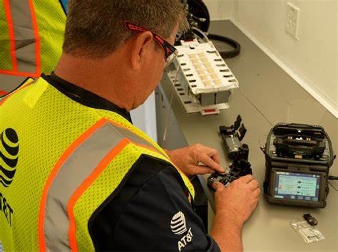 AT&T Breaks Speed Barriers on Long-Distance Fiber Network