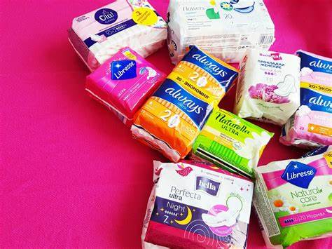 20 лучших женских прокладок – рейтинг 2025