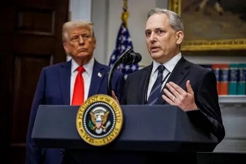 Trump Endorses Stablecoins After Creating US Bitcoin Reserve
