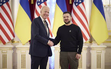 Krieg gegen die Ukraine ++ Selenskyj will Biden, Harris und Trump treffen