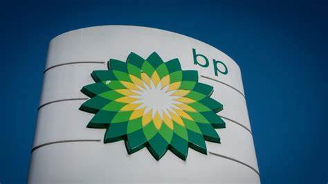 Shell Dismisses BP Takeover Talks as Mere ‘Speculation’