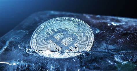 Bitcoin erholt sich leicht - Trump stützt trotz großer Abflüsse aus Bitcoin-ETFs