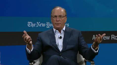 ‘Tokenization is democratization’: Larry Fink just gave bitcoin price a major booster - Investorsobserver