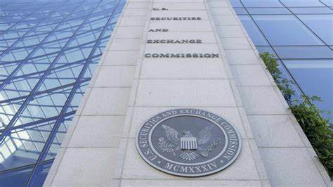 SEC Halts Grayscale Large Cap Fund Approval for 'Review'