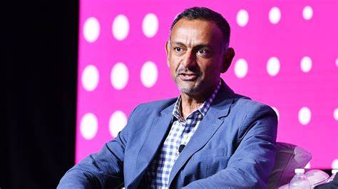 Coinbase’s Paul Grewal Says Crypto Should Remain Non-Partisan - Yahoo Finance Canada