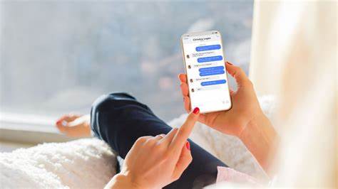 Top 10 app nói chuyện với người lạ miễn phí, phổ biến 2025