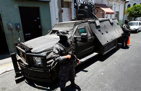 Hobbs creates the ‘Operation Desert Guardian’ task force to fight Mexican drug cartels - Yahoo
