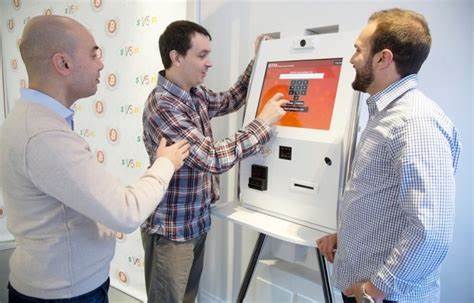 Bitcoin ATM Opens in Montreal - CoinReport