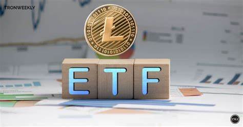 Litecoin Slides as ETF Optimism Battles Wider Market Slowdown