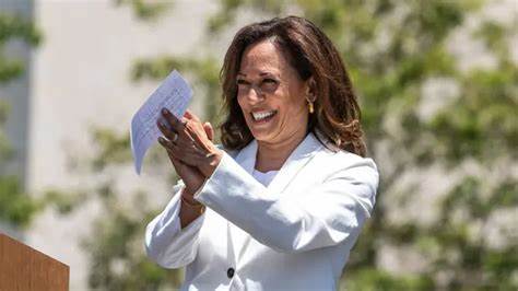 Income Taxes 2025: Will Your Refund Go Up or Down If Kamala Harris Is Elected? - GOBankingRates