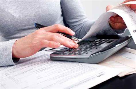 Inflation Has Savers Feeling Less Secure About Retirement: Schwab