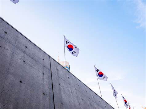 Upbit Faces Six Month Ban Amid 700,000 KYC Violations in South Korea - Coinfomania