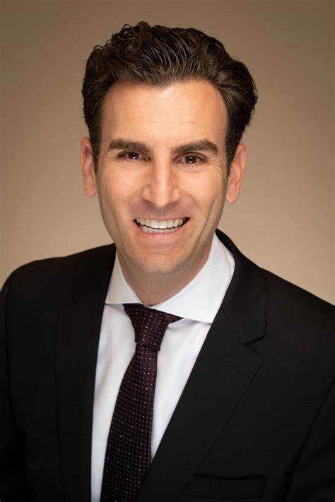 To Stay With LPL or to Go? What This $450 Million Commonwealth Advisor Chose—And Why