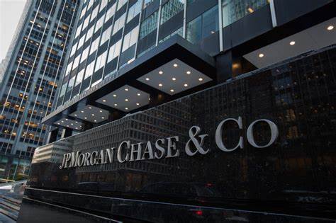 JPMorgan’s public blockchain move could set a new standard for institutional finance - AOL
