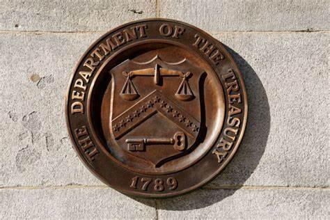 Analysis-A slew of T-bills coming? Money market funds say 'bring 'em on'