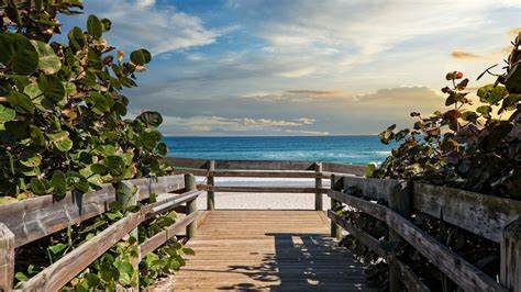 10 Cheap, Beautiful Places To Retire