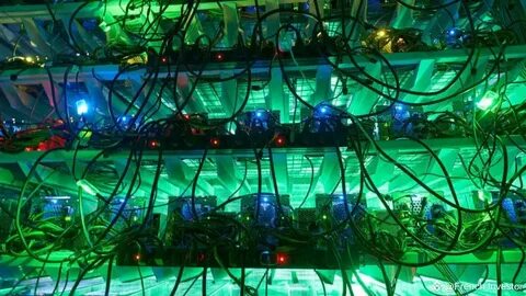 Bitcoin Mining Firm Foundry Confirms Layoffs Despite Rising Miner Revenues - Decrypt