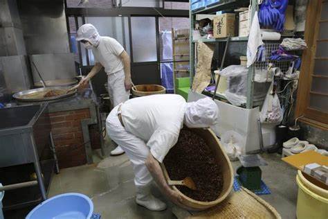 Tsukudani and hot rice: Still a go-to meal in Japan centuries after its creation