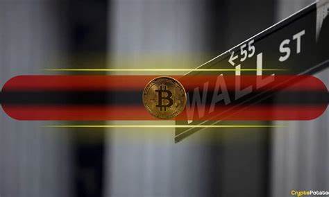 Uncorrelated and Unshaken: Bitcoin Gains Favor as Wall Street Crashes - Bitcoin.com News