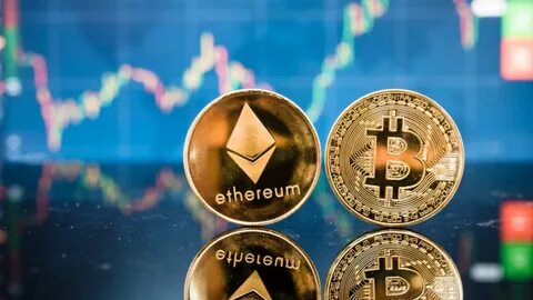 Bitcoin and Ethereum ETFs Reflect Diverging Investor Sentiments - FX Leaders
