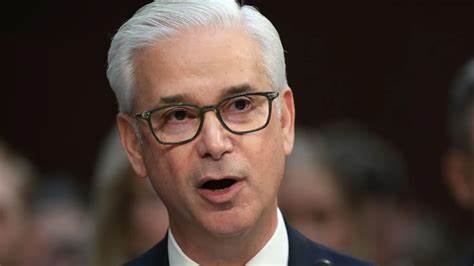 Wells Fargo gives CEO Scharf a $30M award, names him chair