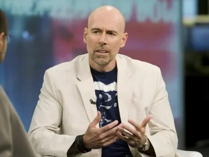 Scott Galloway says tech CEOs are playing 'cowardice domino' - Yahoo