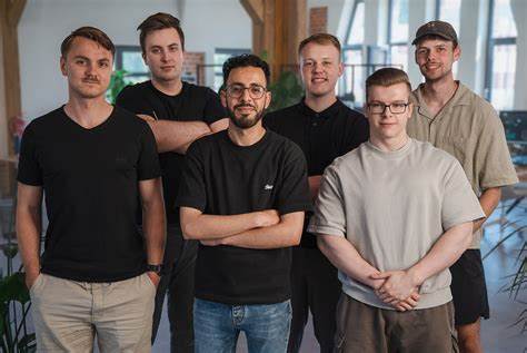 Warmwind – Autonomous Cloud Employees