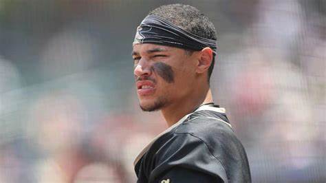 Wall Street All But Abandons Its Trade Angst as Rate Cuts Near