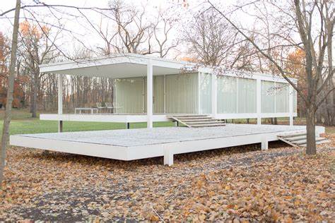 Architectural Film: Farnsworth House Fly-Through