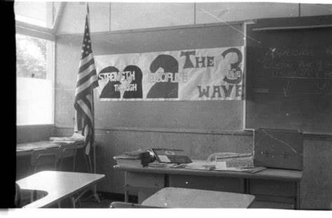 The Third Wave (Experiment)