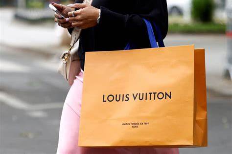 Luxury heavyweights struggle to shake off shopper fatigue