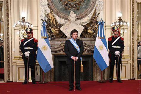 Argentina’s President Milei faces charges after crypto crash - MSN