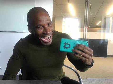 Arthur Hayes Deposits 7.97M ENA to Binance and Bybit, Profiting $1.2M