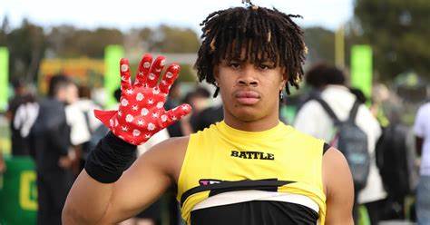 BREAKING: Wide receiver Phillip Bell commits to Ohio State