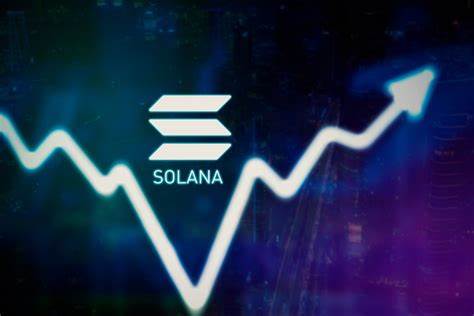 Solana Price Fears Over $2 Billion FTX SOL Unlock: Here's Where Smart Money Is Finding Gains In 2025 - CryptoDaily
