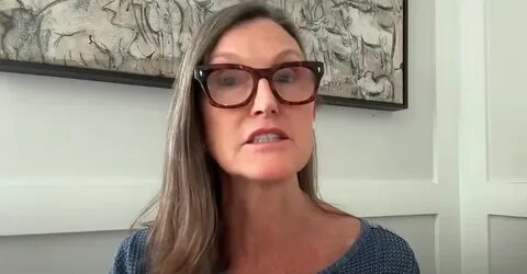 Bitcoin Bull Run Isn’t Over: Cathie Wood Predicts $1.5 Million - NewsBTC
