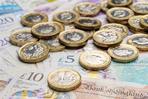 UK must adopt stablecoins or risk losing financial crown warns new report