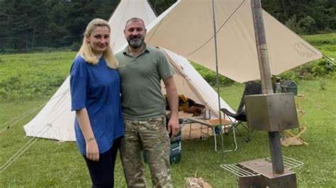 Kamp Videolarıyla Tanınan Atik Ailesi Kimdir, Ne İş Yapıyorlar? Özgür 