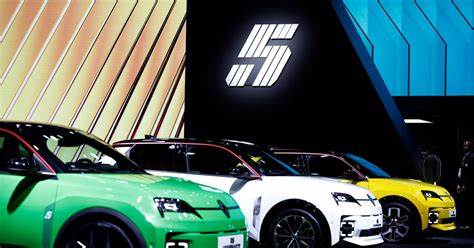 Renault shares tumble on profit warning as interim CEO named