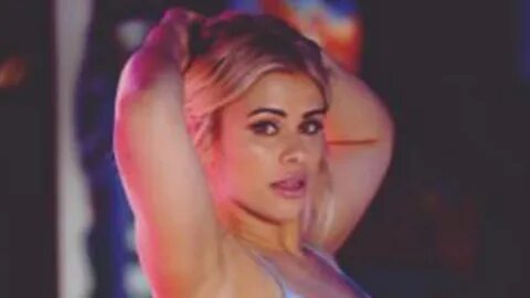 Paige VanZant becomes pole dancer as stunning ex-UFC star shows off 'my new toy' - Daily Star
