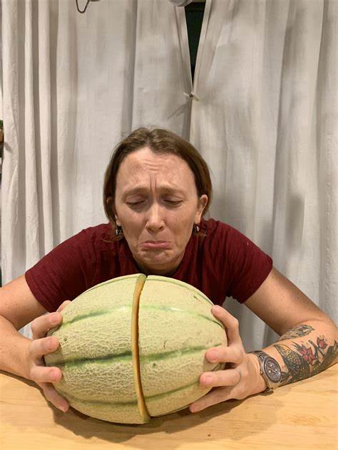 Show porn with YourRealGirl, a enormous melon being from ... - XloveCam