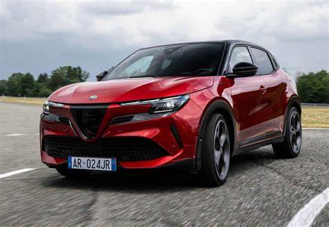 Alfa Romeo Junior Ibrida Ofertas | Ofertas Particulares | Alfa Romeo ES