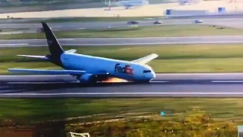 FedEx cargo plane makes emergency landing in New Jersey after bird strike - Yahoo