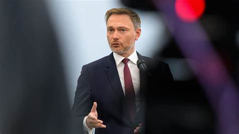 Ampel: FDP-Chef Christian Lindner stellt Koalition in Frage